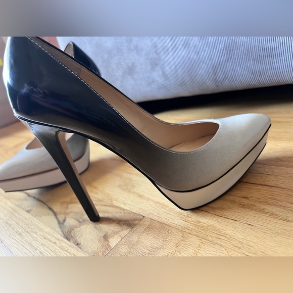 Jessica Simpson ombré black and white platform pointed heels - Picture 12 of 16